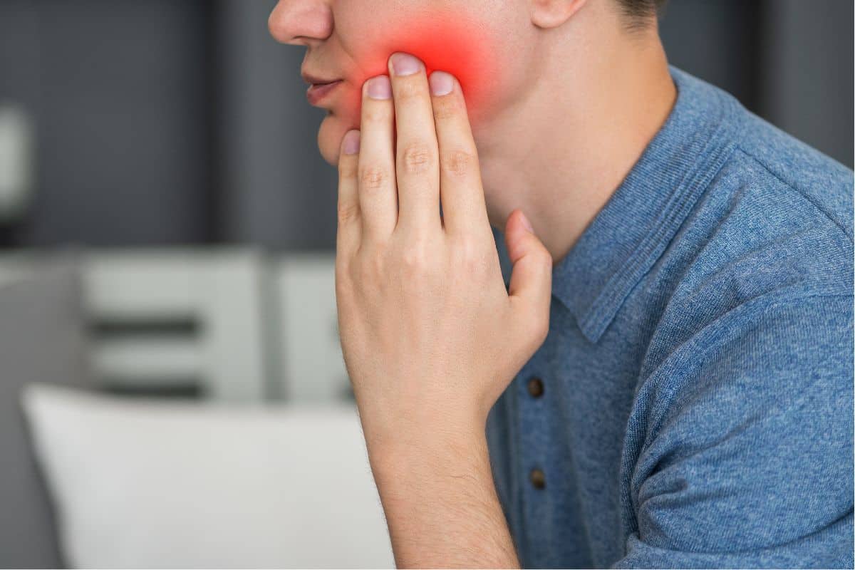 How Periodontal Therapy Prevents Tooth Loss